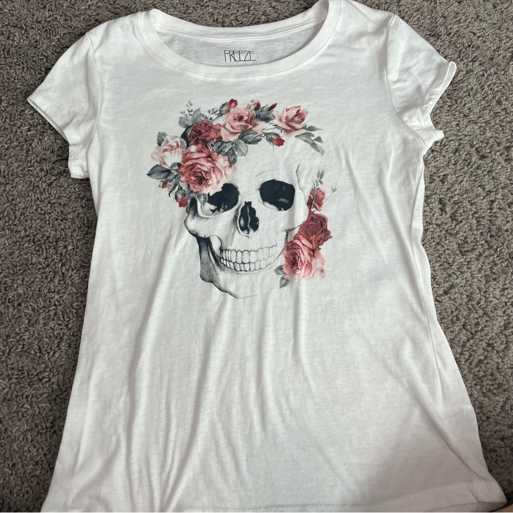 White Skull Baby Doll TShirt with Flowers L